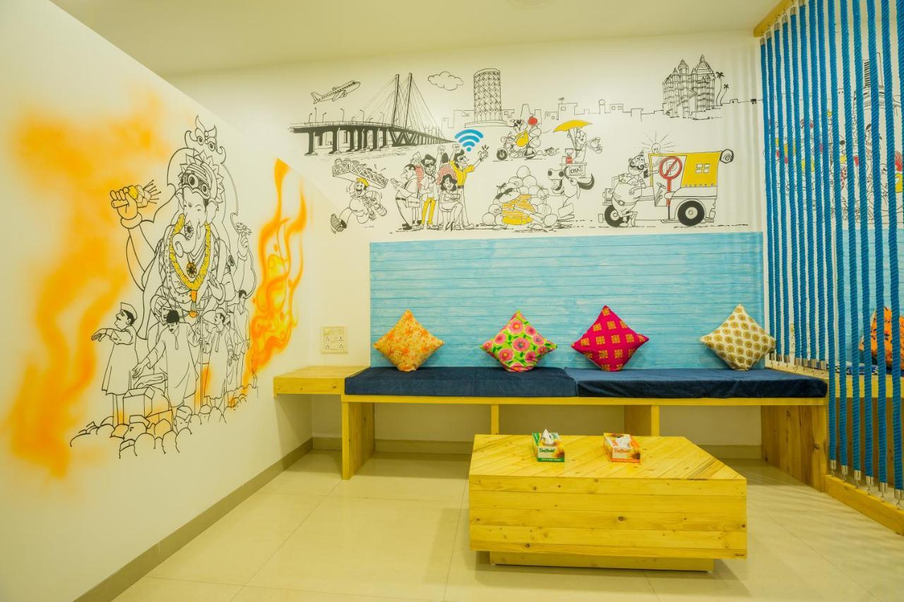 Nap Manor Hostels Mumbai  Buitenkant foto